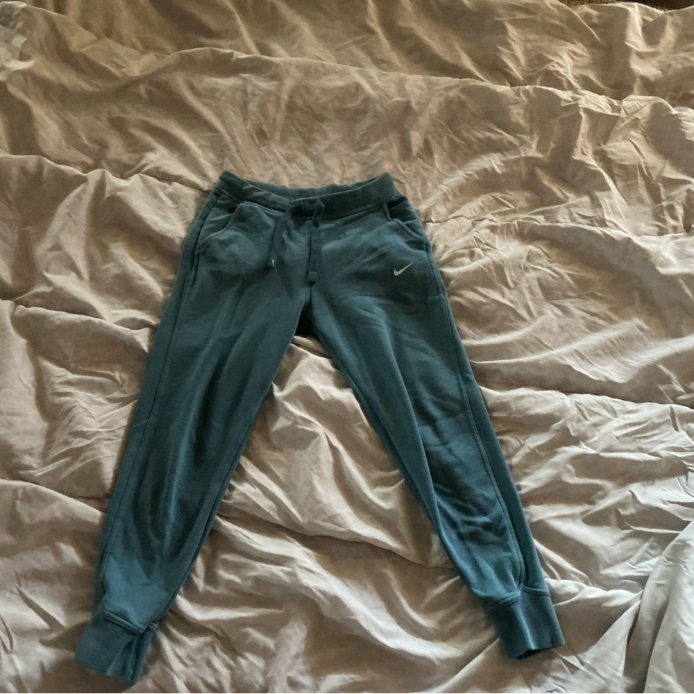 Nike Women’s Teal Jogger Sweatpants